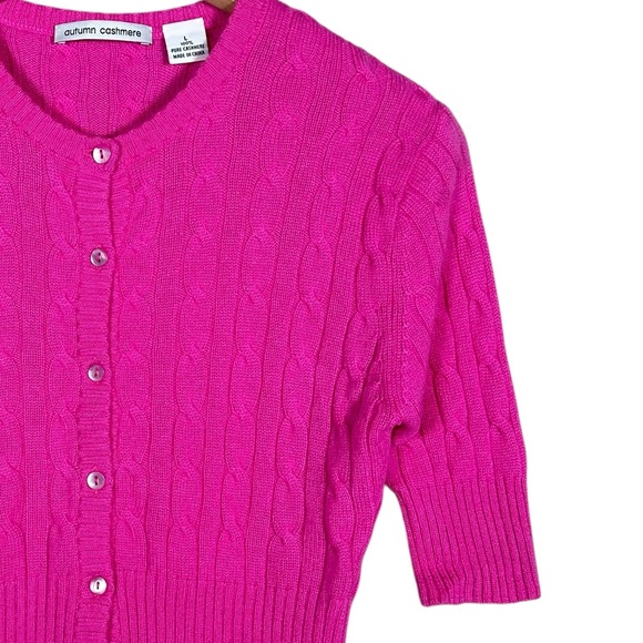 AUTUMN CASHMERE Cashmere Cropped Cable Knit 3/4 Sleeve Cardigan - Picture 4 of 7